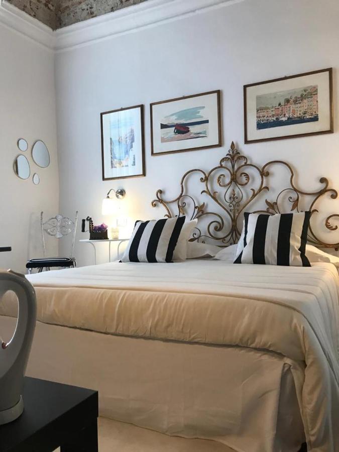Hotel Sanctus Syrus 4 Albenga Exterior foto